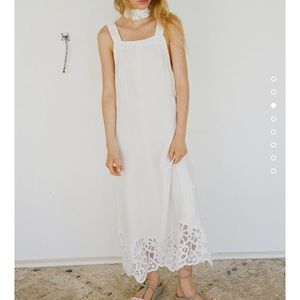 Lace trim linen dress